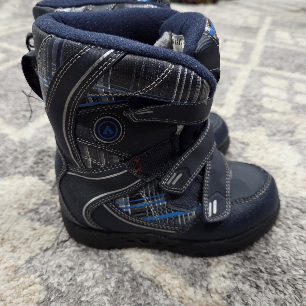 Airwalk Kids' Dark Blue Snow Boots - Picture 2 of 4